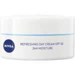 NIVEA Essential v&auml;rskendav p&auml;evakreem SPF 30 &ndash; niisutav n&auml;okreem 50 ml
