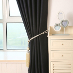 Kardin, soojusisolatsiooniga l&auml;biv&otilde;etud aknakardin Paksud pimendavad kardinad elutuppa magamistuppa