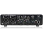 Helikaart Behringer UMC202HD