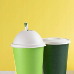 Konvex kaaned auguga Vegware torule 90mm 50tk 50tk, I&scaron;gaubti cukranendrių dangteliai su skylute, skirti Vegware 90 mm vamzdeliams 50 vnt.
