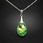 H&otilde;bedane Swarovski kristallidega kaelakee DiamondSky "Baroque (Peridot AB)"