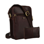 V&auml;ike k&auml;ekott meestele Petersonile, Brown