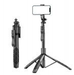 Telefonihoidja statiivi ja puldiga, &otilde;nnelikud inimesed ja andy