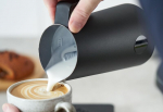 Elektriline kontaktivaba piimavahustaja Latte Art piimavahu jaoks