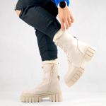 Sergio Leone beežid poolsaapad paeltega