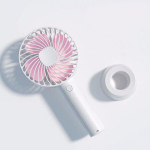 Lambid &ndash; ventilaatorid, vaikne mini-USB ventilaator &ndash; k&auml;eshoitav elektrijaam &otilde;pilastele ja kontoritele, valge