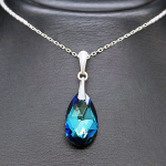 H&otilde;bedane Swarovski kristallidega kaelakee DiamondSky "Barokk (Bermuda sinine)"