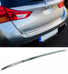 Toyota AURIS II HB - Kroomitud kirjad Kroomitud klapp