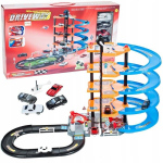 Viie auto garaaž koos kopteriv&auml;ljakuga DRIVEWAY