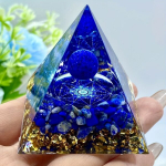 Energia Tervendav Lapis Lazuli P&uuml;ramiid Orgoni Akumulaatoriga - Looduslik Kristall Positiivse Energia, Meditatsiooni ja Ruumikaunistuse jaoks (1TK)