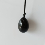 Jade Munakivi Obsidiaan Toorp&auml;rl Silutud Kegel Treenimine Naisele., 40*25mm