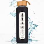 Klaasist veepudel silikoonkaitsega Peterson, must, 960 ml