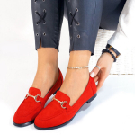 Pandlaga mokassiinid, punased