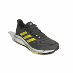Spordijalatsid meestele Adidas Supernova, must
