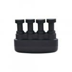 S&otilde;rmede treener