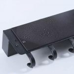 Seinariiul riiuli ja magnetiga, must, 24,5 cm