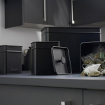 Salter Bw12614eu7 Kuro hoiukonteinerite komplekt - 4-osaline k&ouml;&ouml;gikonteinerite komplekt, leiva/tee/kohvi/suhkru jaoks, ruudukujulised hoiukarbid, lihtne puhastada, hoiab toidu v&auml;rskena, must