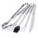 Grillitarvikute komplekt alumiiniumkohvris &ndash;6 roostevabast terasest osa