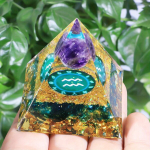 &Uuml;ksik Kaksteist T&auml;hem&auml;rki Orgonite P&uuml;ramiid Veevalaja Kvarts Kodu Dekoratsioon., Vandenis (Aquarius)