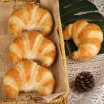 1tk PU K&otilde;rge Simulatsioon Kuldne Lava Croissant Leib
