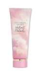 L&otilde;hnastatud kehakreem Victoria's Secret Velvet Petals Daydream, 236 ml
