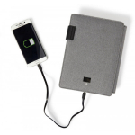 Dokumentide kaust (A5), kuhu on sisse ehitatud 4000 mAh Powerbank