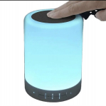 Kaasaskantav juhtmevaba Bluetooth LED-k&otilde;lar