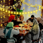 Weewooday 4 tk Eid kaunistuste komplekt, kuldne ramadaani t&auml;hekuu vanik, kuuvalgustid, rippuvad laternad, streamer, b&auml;nneri taust, islami dekoratsioonid kodupidudele (ramadaani stiil)
