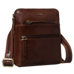 V&auml;ike k&auml;ekott meestele Petersonile, Brown