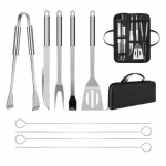Grillitarvikute komplekt mustas kotis &ndash; 9 roostevabast terasest osa