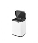Brabantia pr&uuml;gikast, k&auml;sitsi avatav Bo 7 L