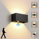 Liikumisanduriga sise-/v&auml;liseinavalgusti, 24 W LED kaasaegne seinavalgusti, veekindel IP65 seinavalgusti 3000K soe valge, reguleeritava valgusvihu nurgaga seinavalgustid, must B