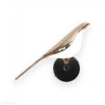 Magpie Bird seinavalgustid puutel&uuml;litiga