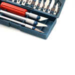 Skalpell Rosfix &ndash; Vahetatavad terad, Magnetkorpus, 13 tera, 3 k&auml;epidet, Etui Komplekt