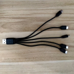 USB2.0 Kuni 5 Pordit T&uuml;&uuml;p-C Mees Laadimiskaabel, USB prie 5 X Type-C kabelis juodas