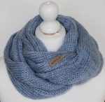 Naiste silmkoeline kootud sall