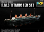 Liimitav mudel Academy 14220 R.M.S. TITANIC + LED SET 1/700