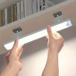 Laetav LED-valgusti liikumisanduriga, 10 cm