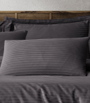 Satiinist padjap&uuml;&uuml;r Premium Stripe Anthracite 50x70 cm