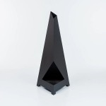 Prisma Aiakamin, must teras