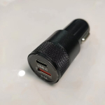 USB Autolaadija PD Kiirlaadimisega Mobiiltelefonidele - LED Atmosf&auml;&auml;rivalgus, &Uuml;hildub iPhone, Samsung, Android, Xiaomi ja Teistele, Juoda