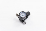 &Otilde;huvoolu regulaator manomeetriga 1/4" 12 bar