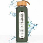 Klaasist veepudel silikoonkaitsega Peterson, roheline, 960 ml