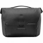 Peak Design &otilde;lakott Everyday Messenger V2 13L, must