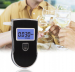 Professionaalne alkomeeter AT-818 digitaalse LCD-ekraaniga