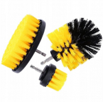 Komplekt, mis sisaldab 3 puhastusharja trellile, nailonharjased