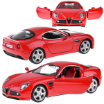 Metallist auto Alfa Romeo 8C valgus- ja heliefektidega