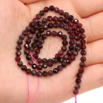 Kivihelmed, Garnet (Crimson)