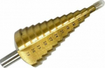 Titaankattega Hss koonusastmega puur 4-39 mm metallile