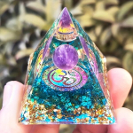 1tk Kristallid Orgone P&uuml;ramiid Tervenduskivid Naistele, EMF Kaitse Reiki Dekoratsioon.